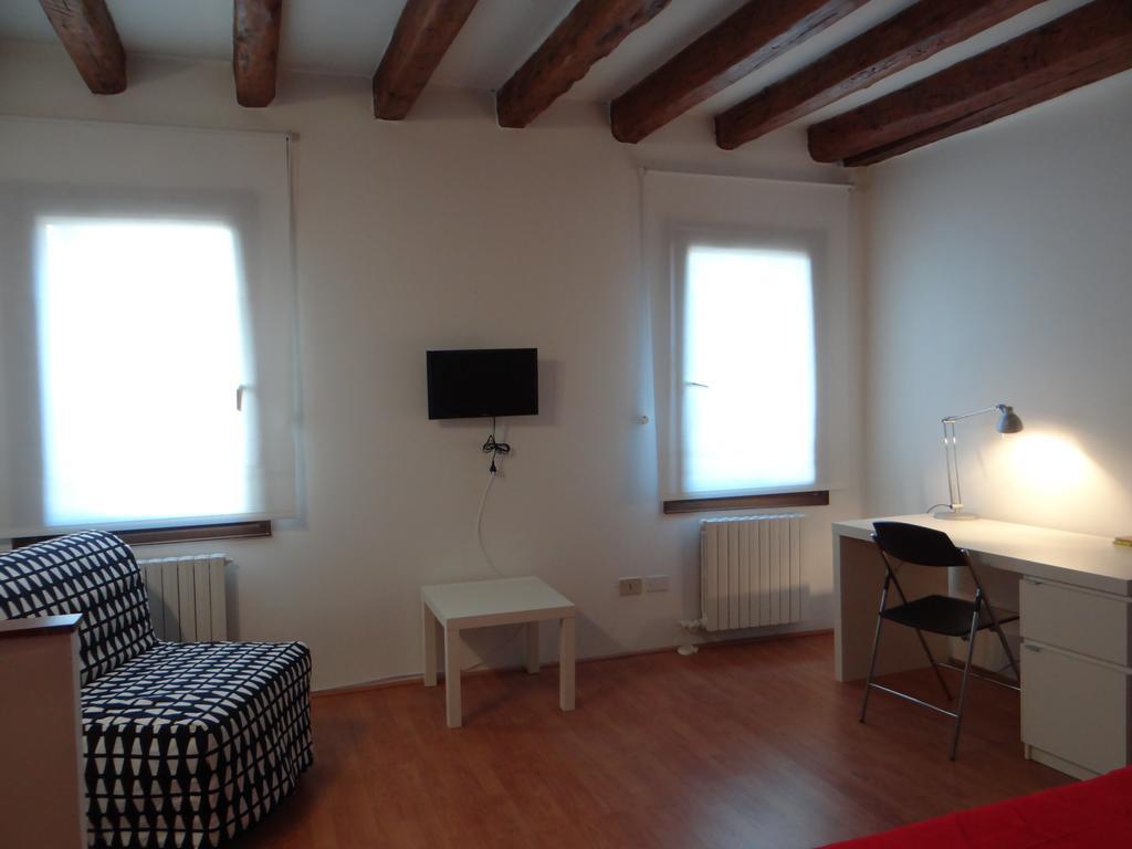 Appartamento Goldoni เวนิส ภายนอก รูปภาพ
